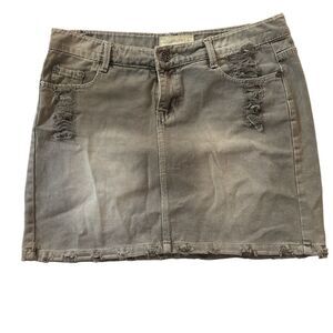 NWOT-EUPHORIA JEANS SKIRT